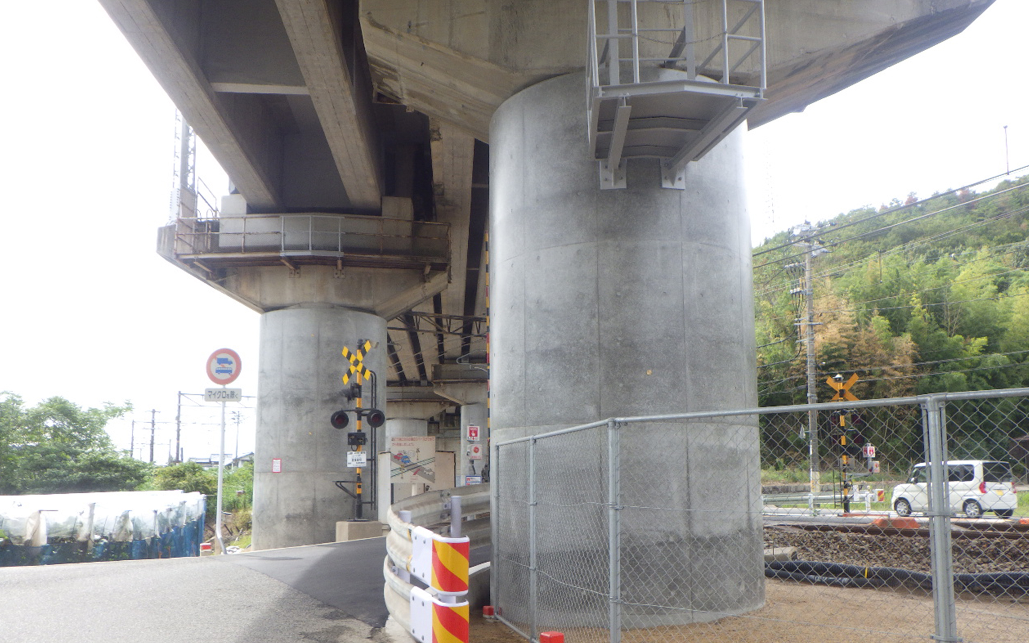 新幹線の耐震工事